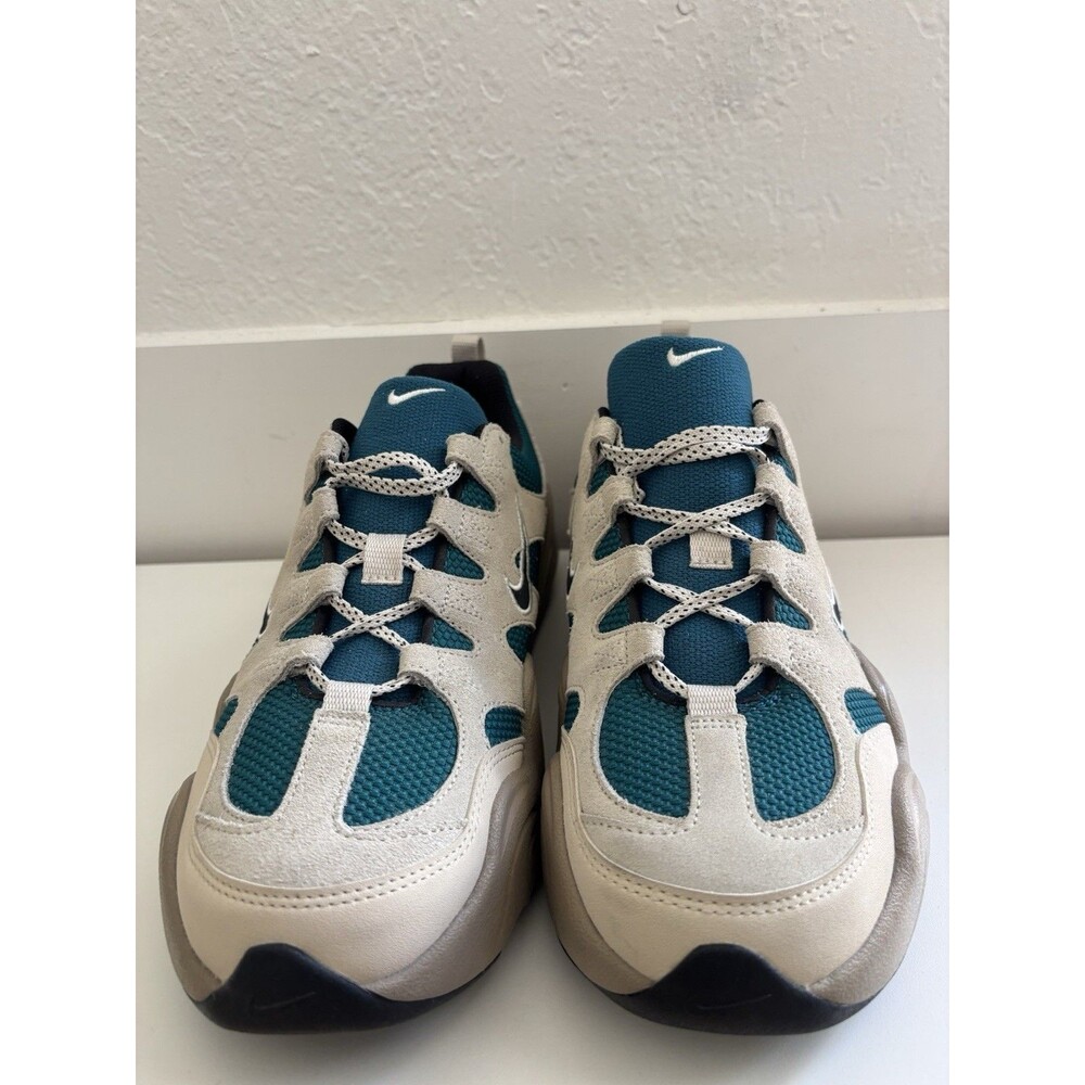 Nike Tech Hera Size Men 9 Excellent Condition